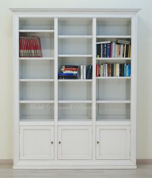 Libreria stile classico in legno con finitura colore bianco 3 ante e ripiani spostabili